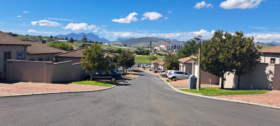 To Let 3 Bedroom Property for Rent in Brackenfell South Western Cape